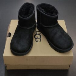 Stivaletti UGG n.31