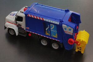 Camion della spazzatura 30 cm